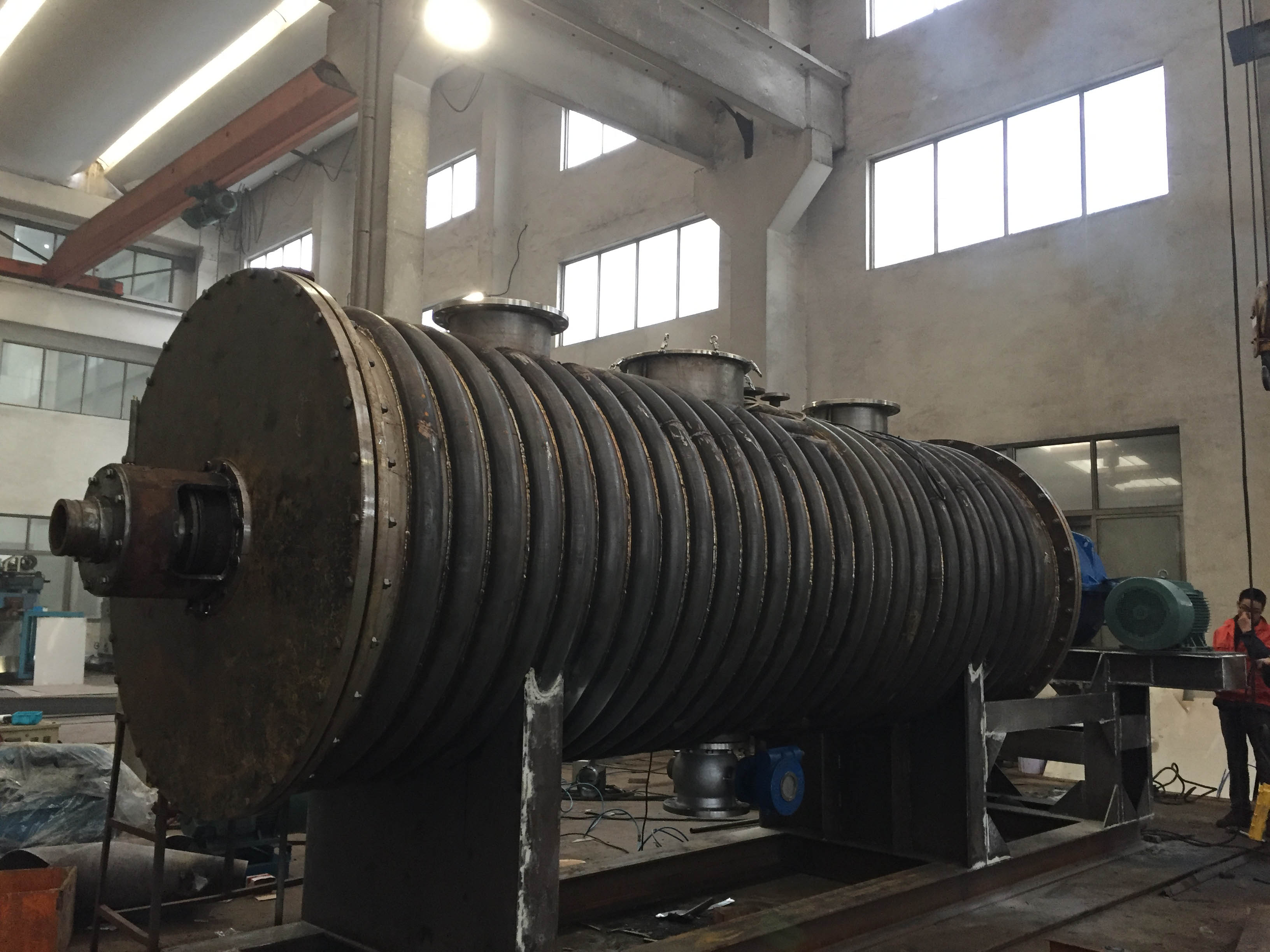 國際香料香精有限公司-污泥專用真空耙式干燥機